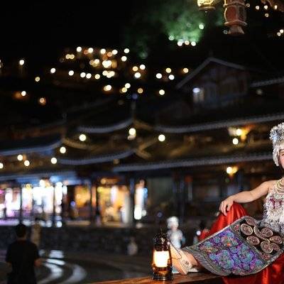 夜景模特