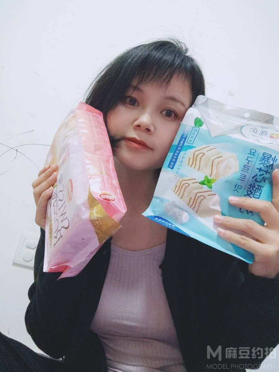 纪实模特