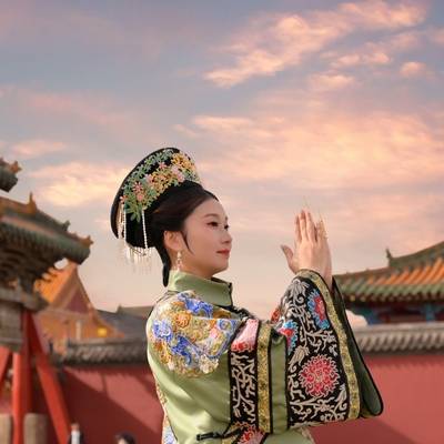 汉服模特
