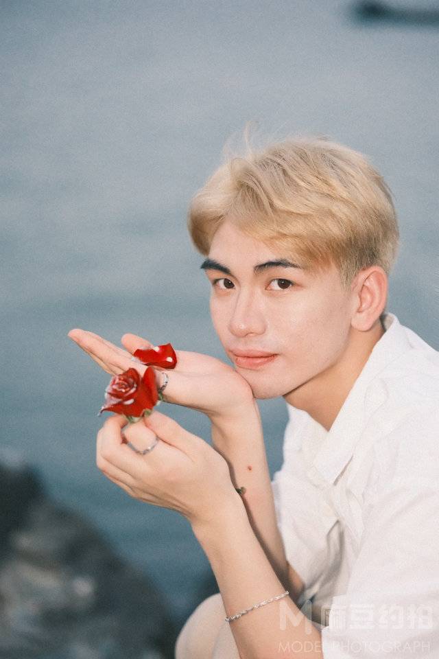 胶片模特