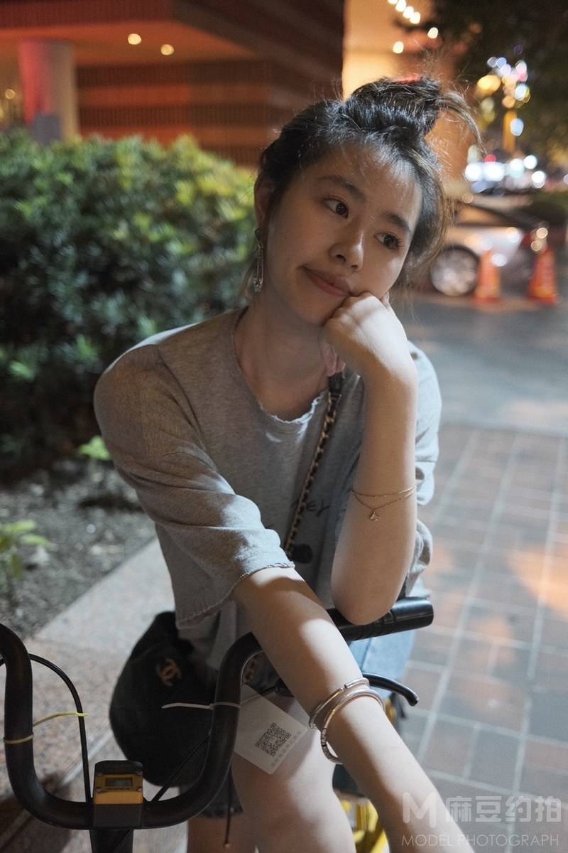 胶片模特