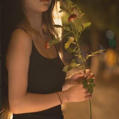 情绪模特