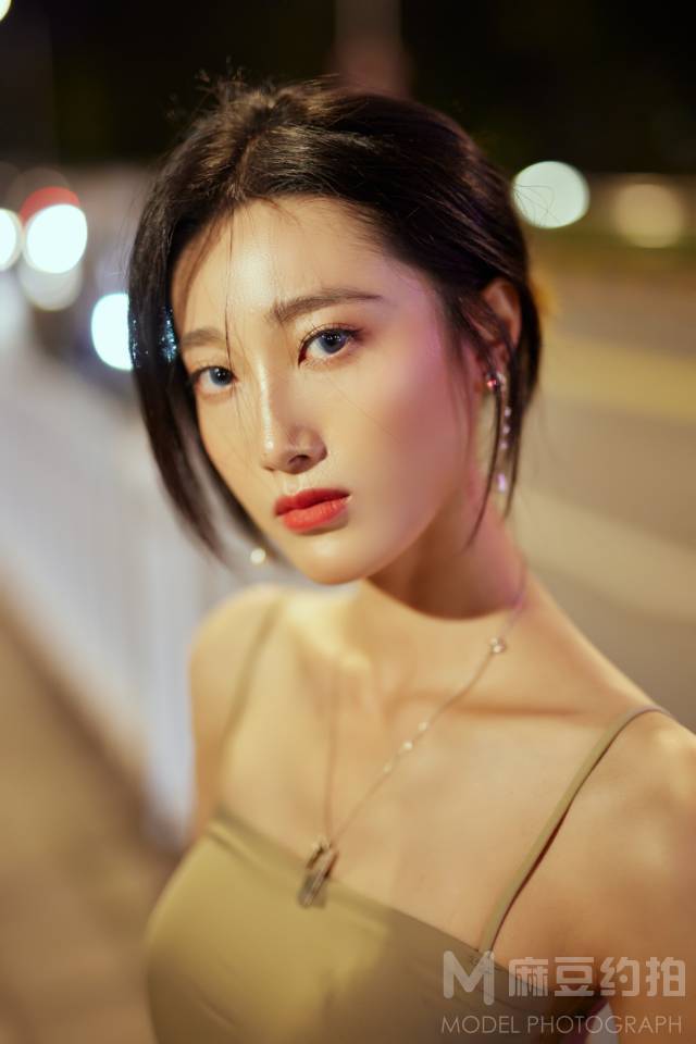 夜景模特