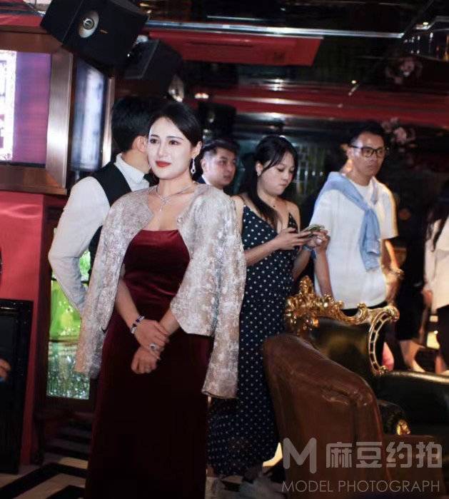 商务模特