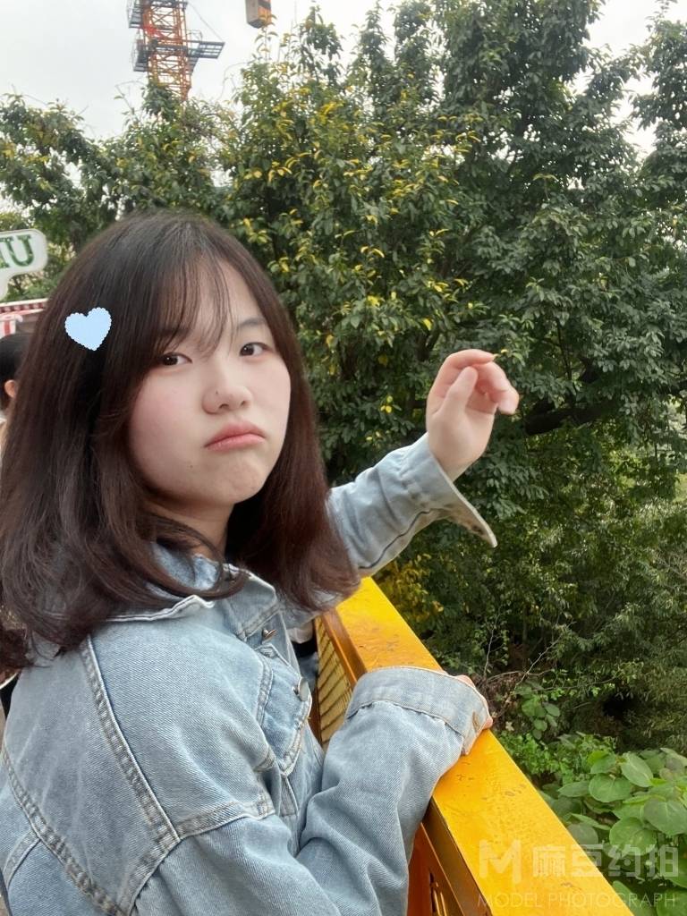 少女模特