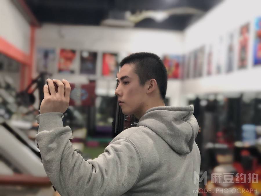 暗黑模特