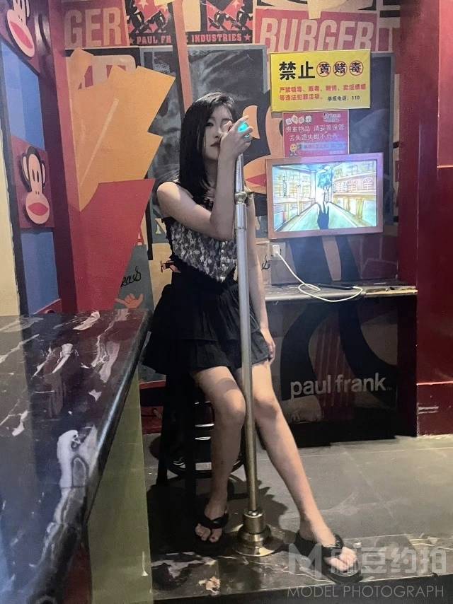 暗黑模特