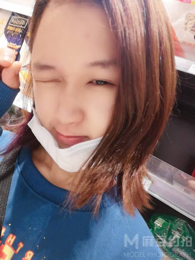 胶片模特