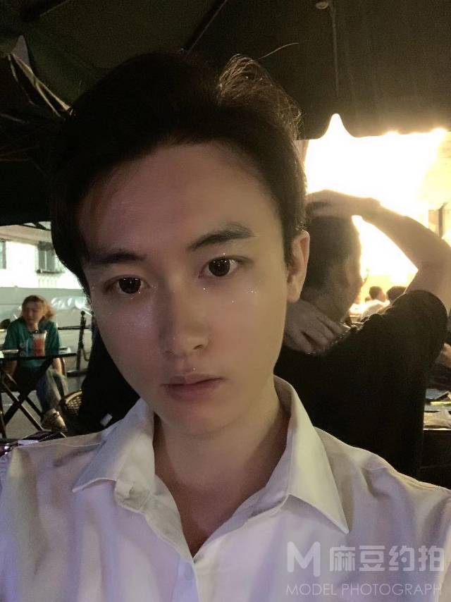 情侣模特