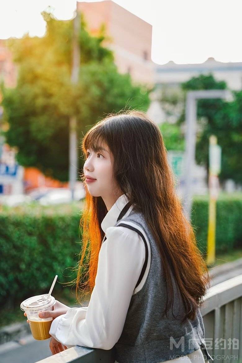胶片模特