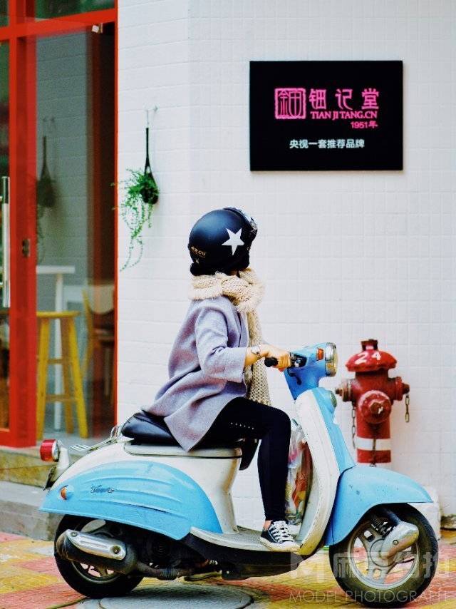 胶片模特