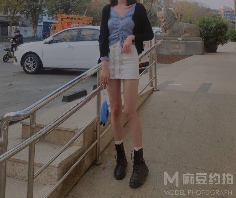 校园模特