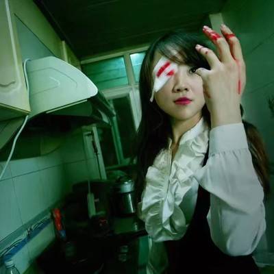 宝丽来模特