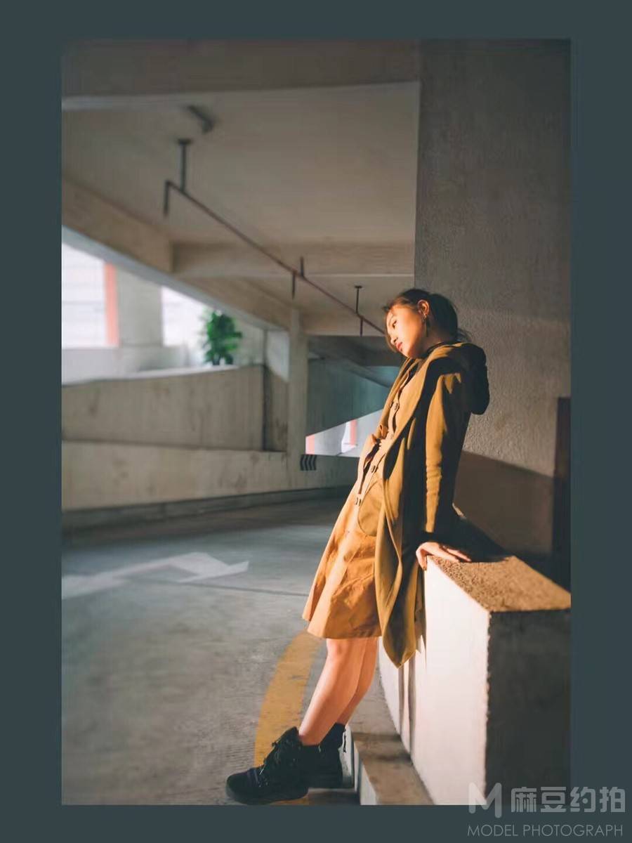 胶片模特