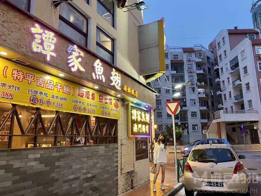 夜景模特