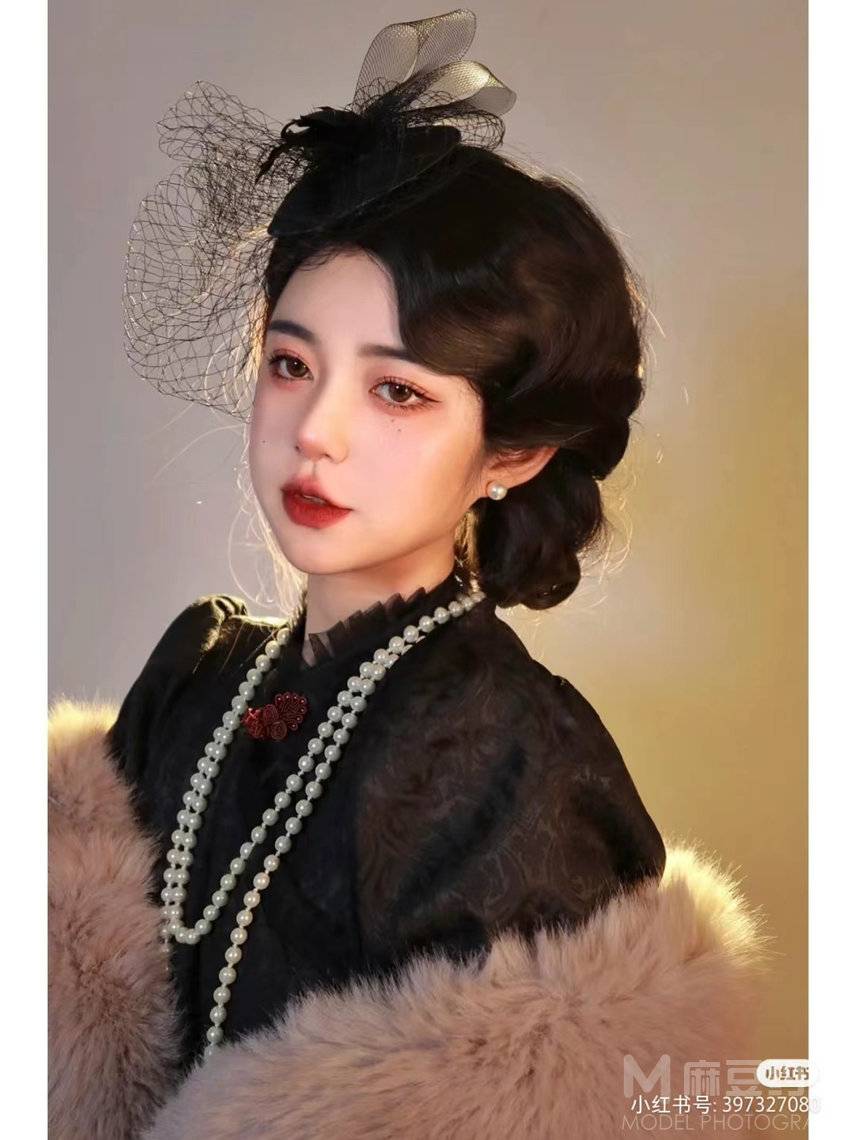 妆容模特