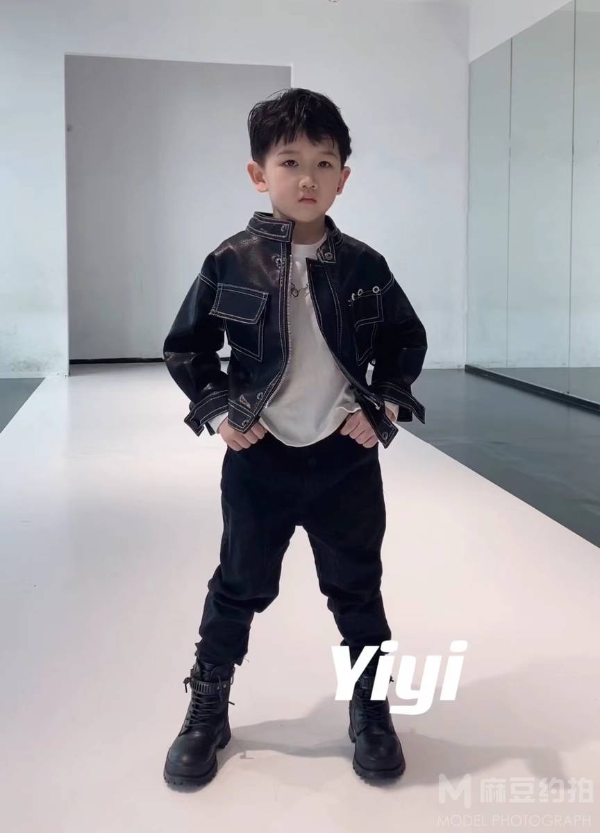 儿童摄影模特