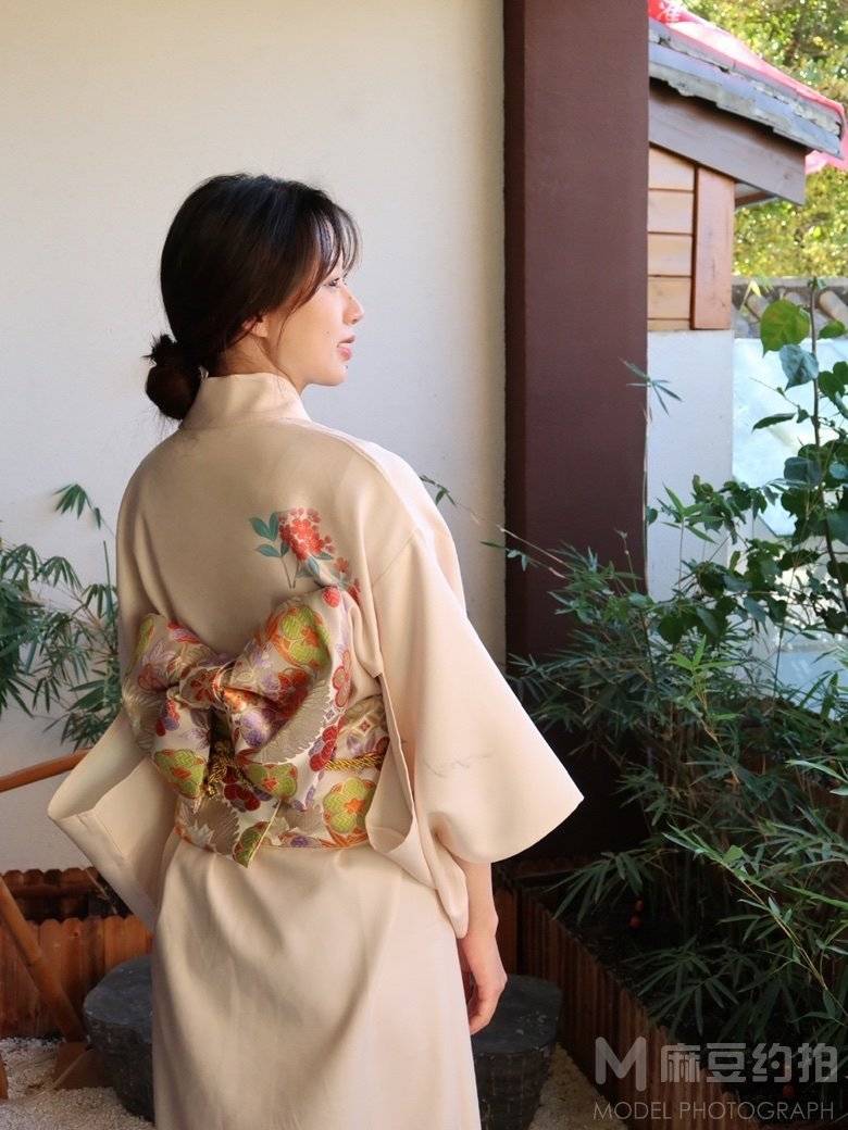 和服模特