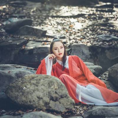 汉服模特