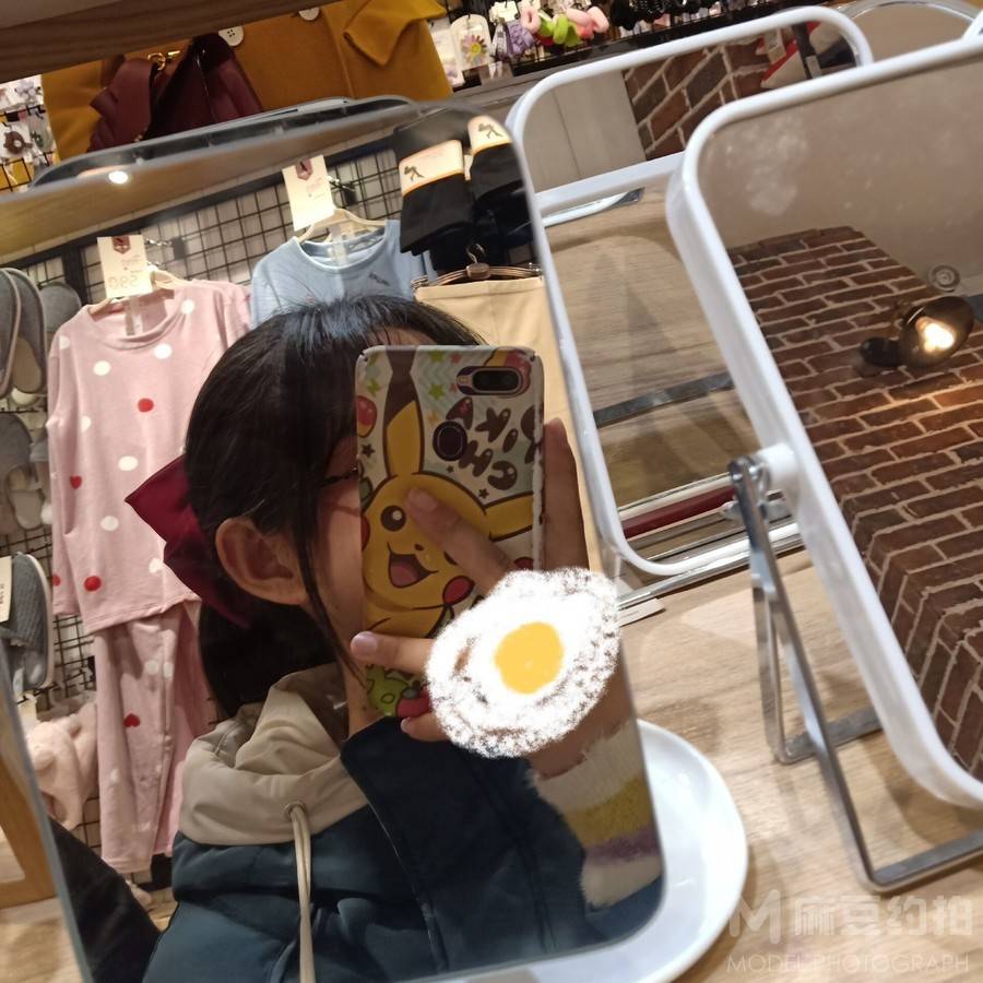 少女模特