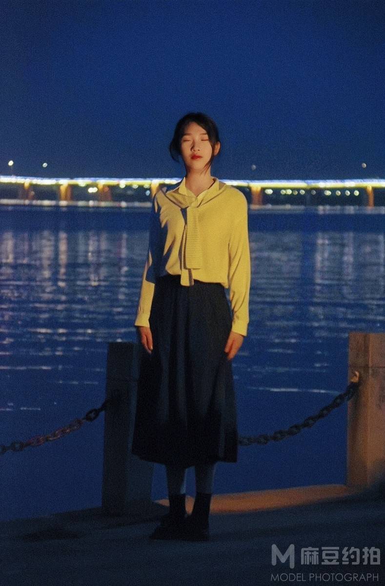 胶片模特
