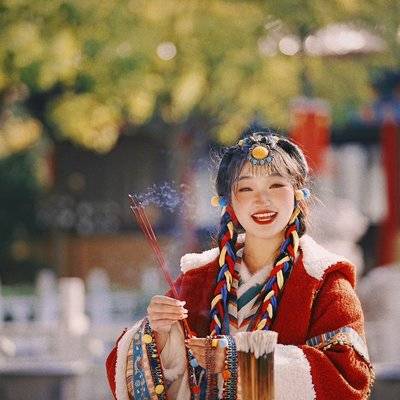 汉服模特