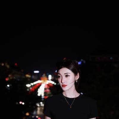 夜景模特