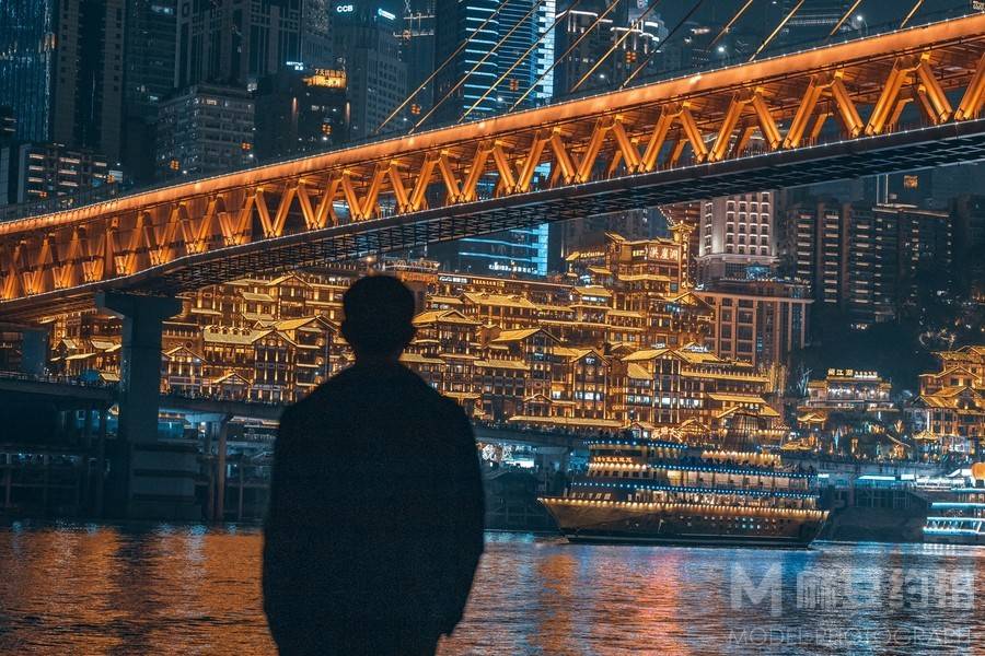 夜景模特