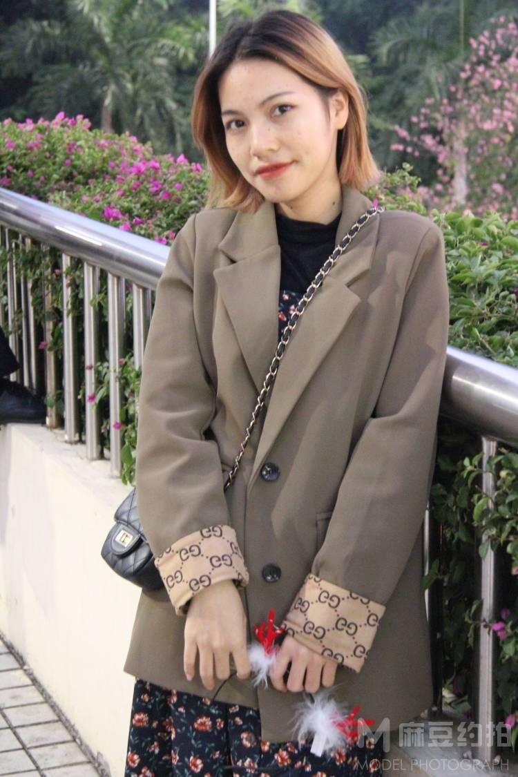 清新模特