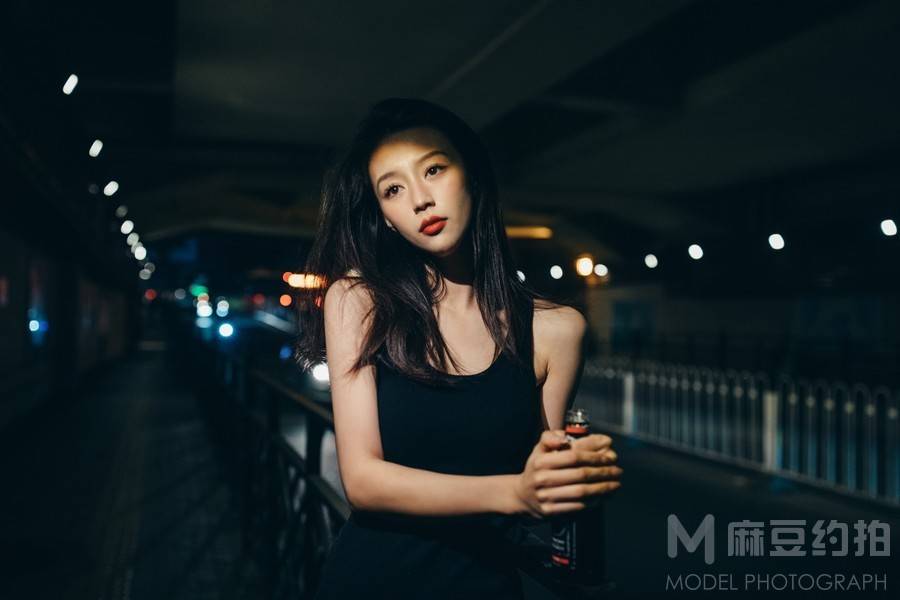 夜景模特
