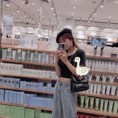 黑白模特