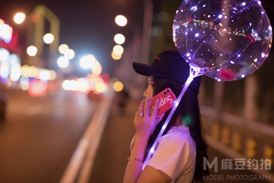 夜景模特