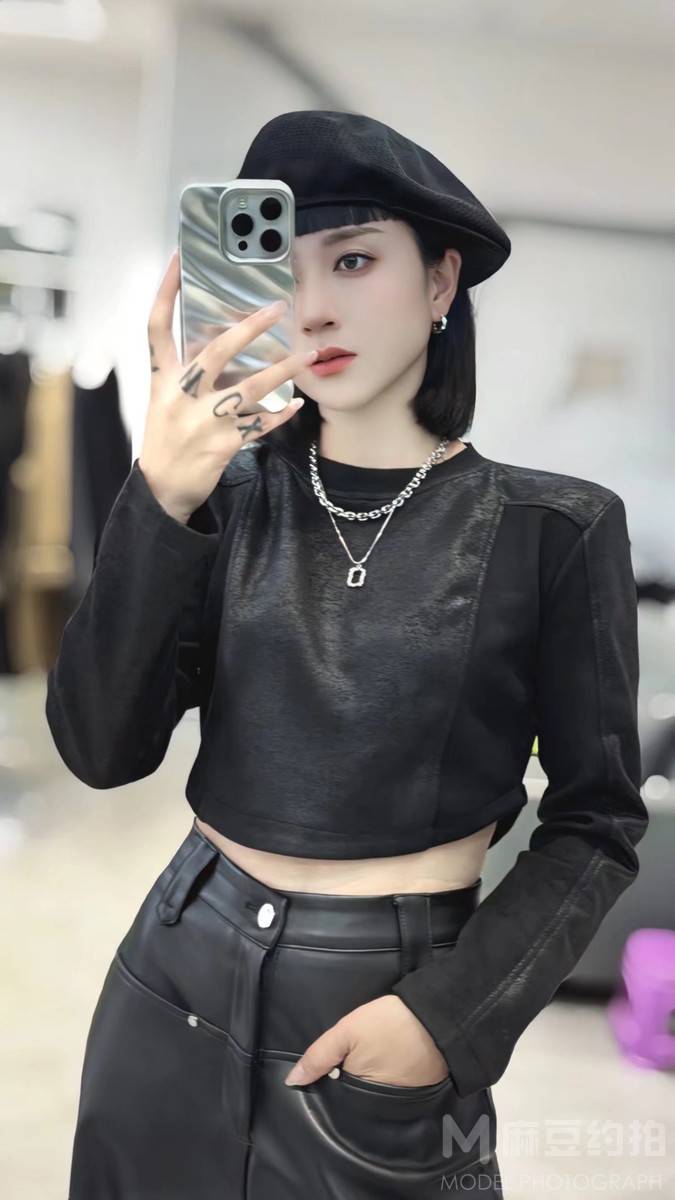 暗黑模特