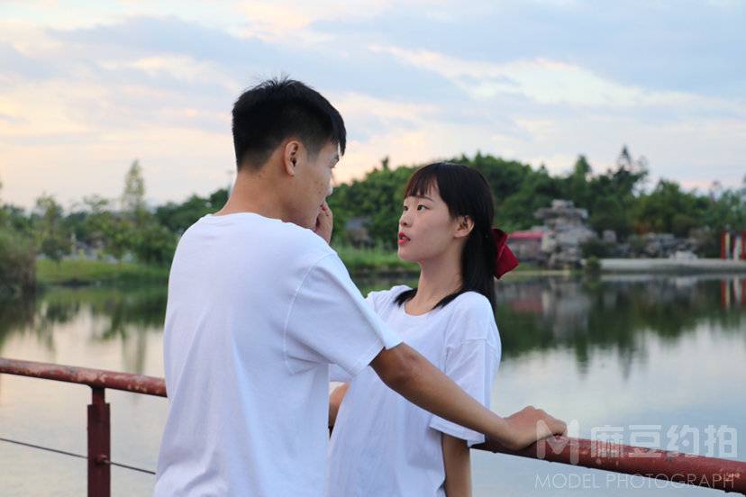 情侣模特