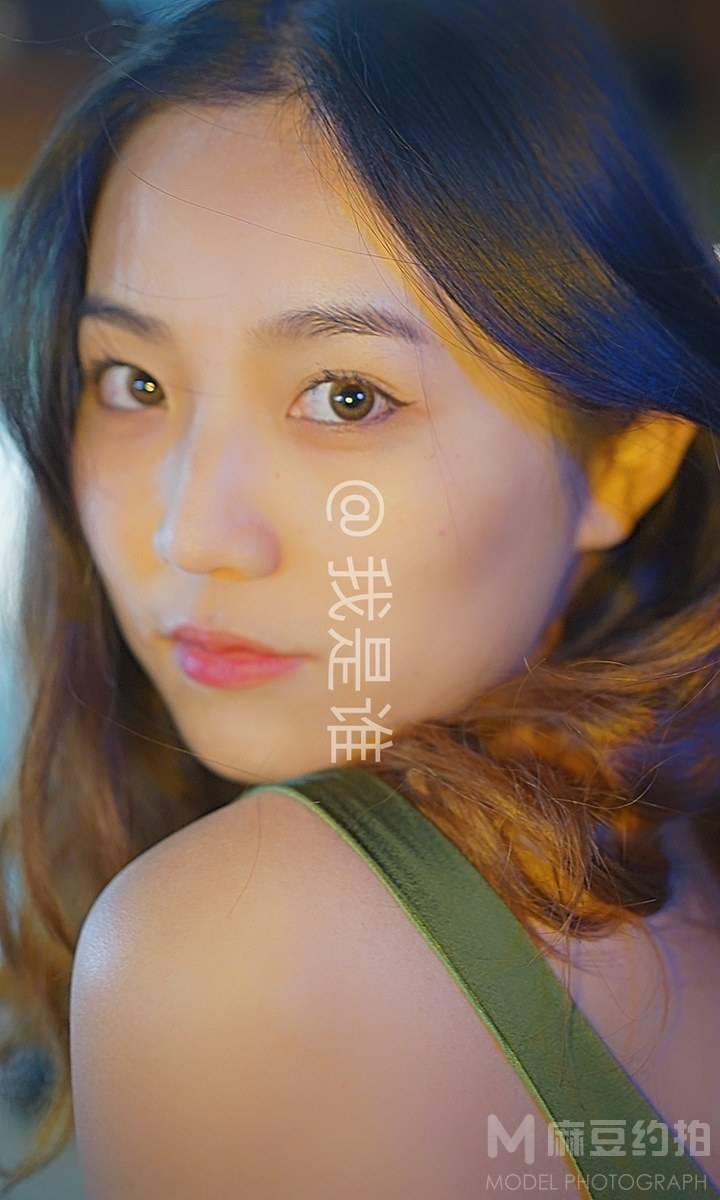 胶片模特