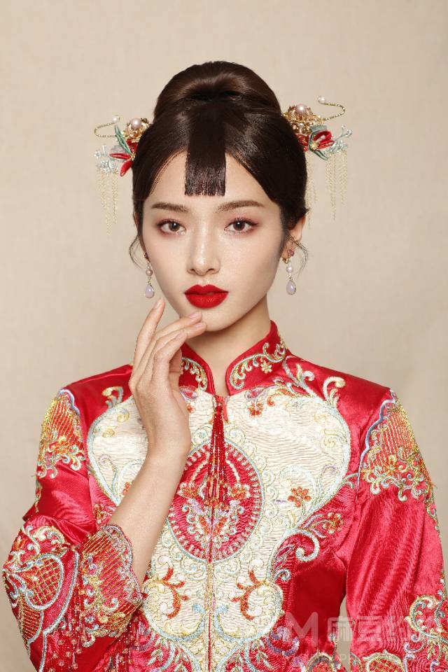 妆容模特