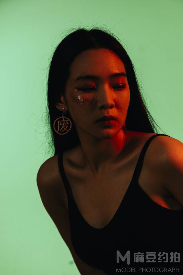 暗黑模特