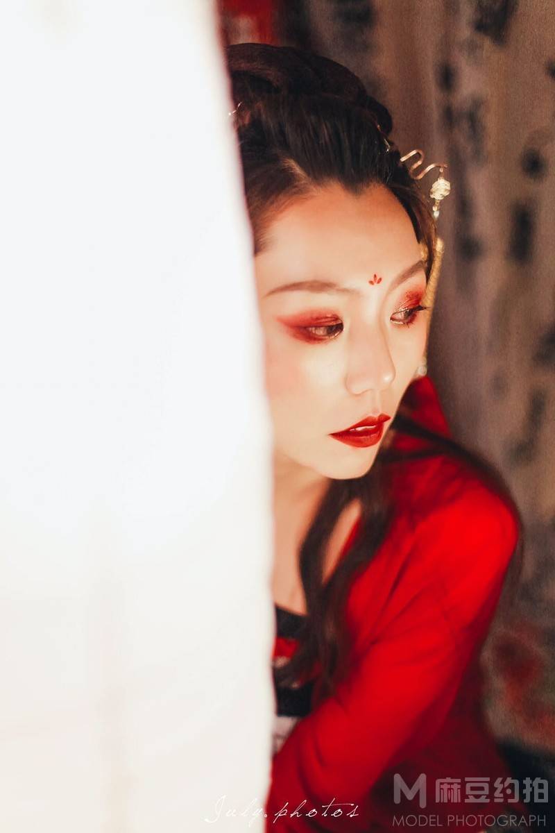 妆容模特