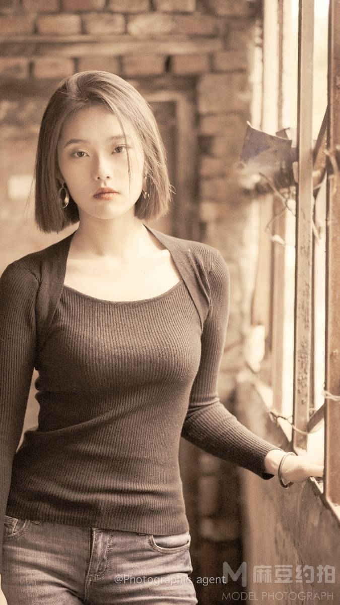 宝丽来模特