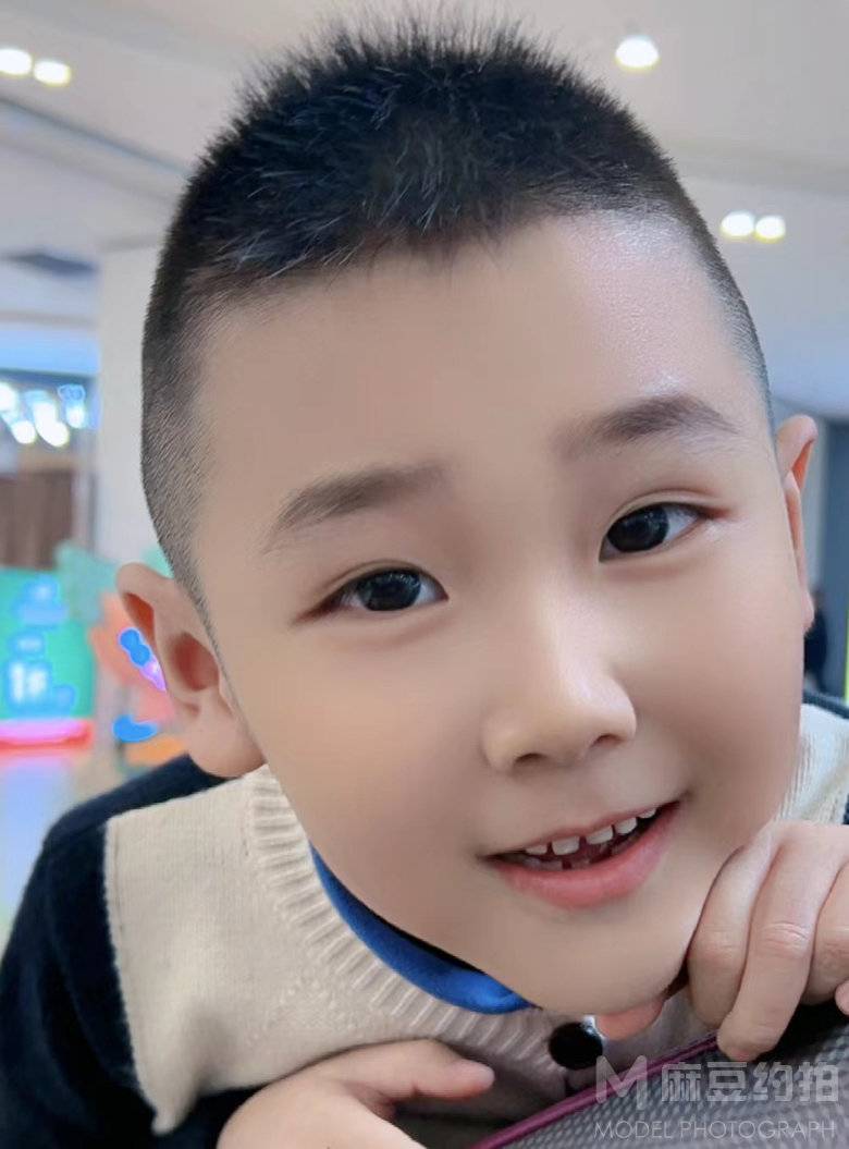 儿童摄影模特