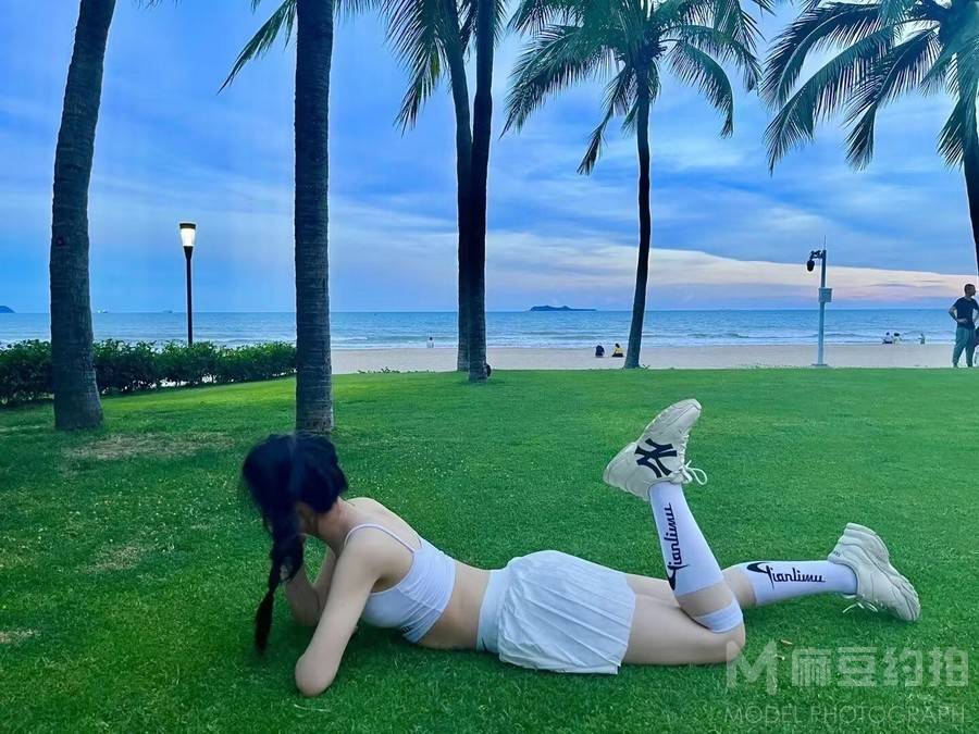校园模特