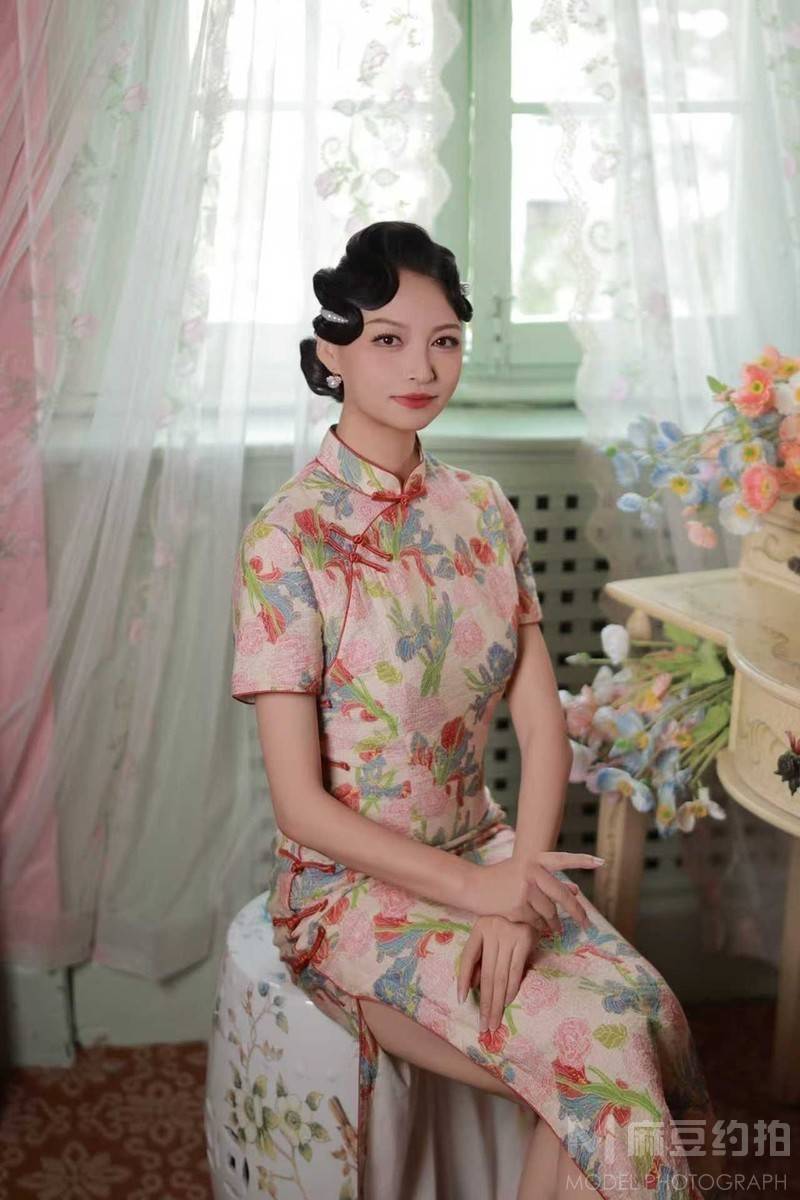 旗袍模特