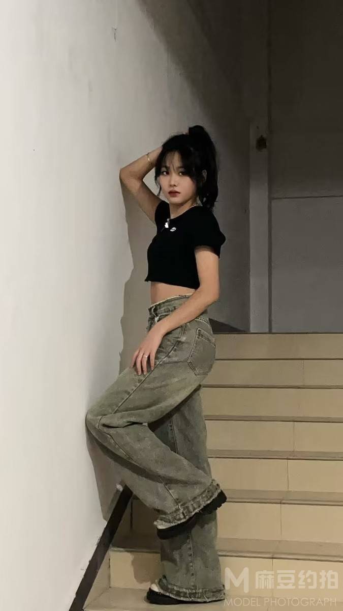 胶片模特