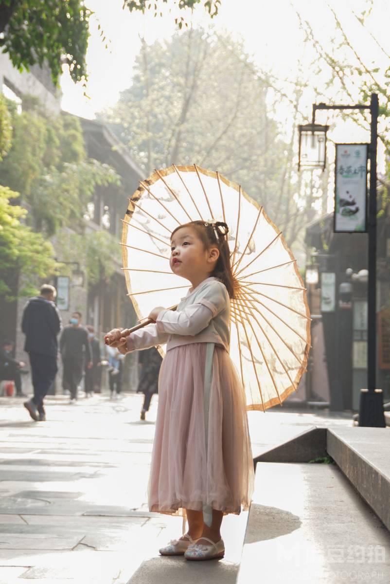 黑白模特
