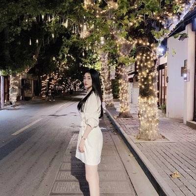 黑白模特