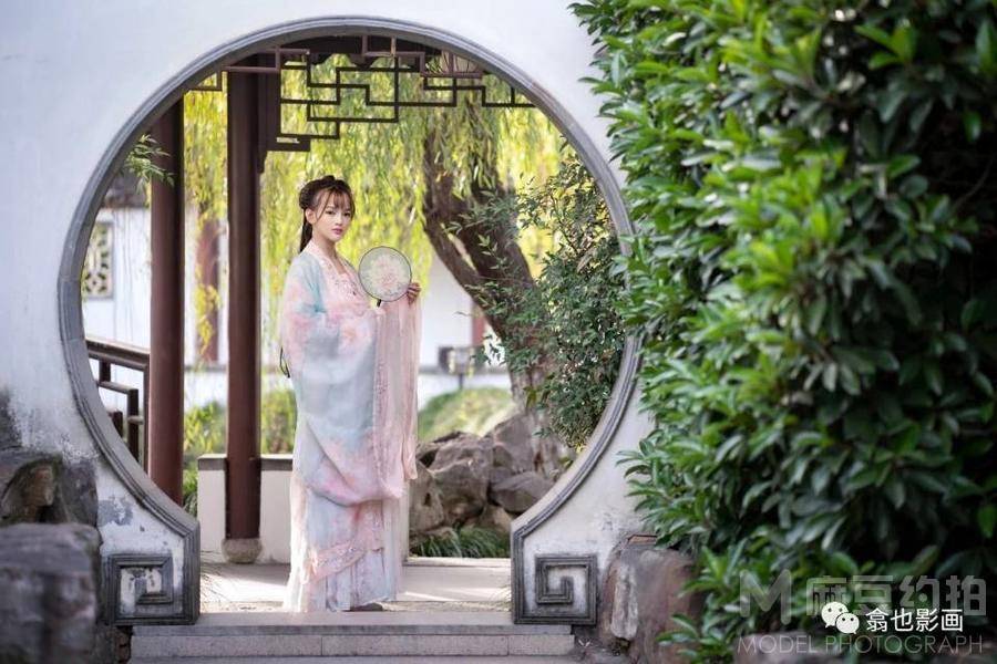 汉服模特