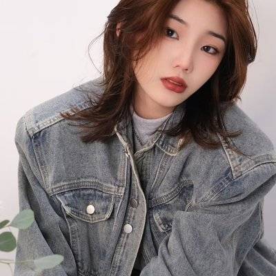 黑白模特