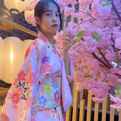 和服模特