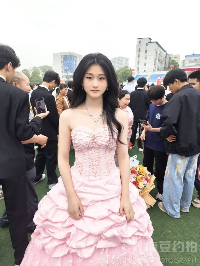 胶片模特