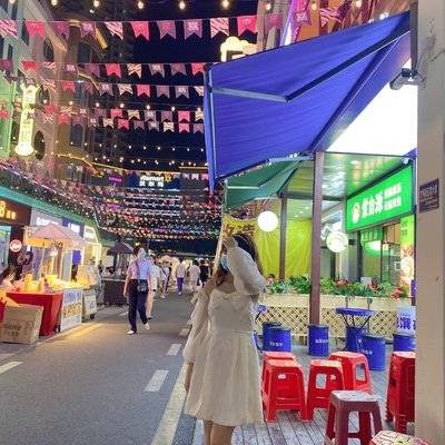 校园模特